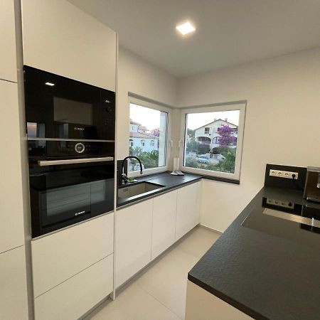 Apartment Rahat Ližnjan 외부 사진