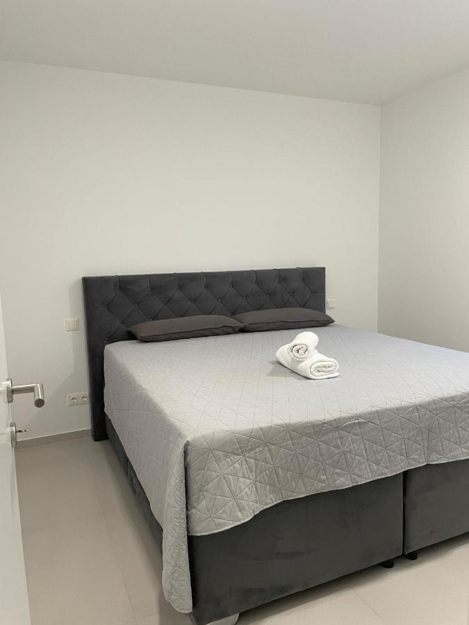 Apartment Rahat Ližnjan 외부 사진